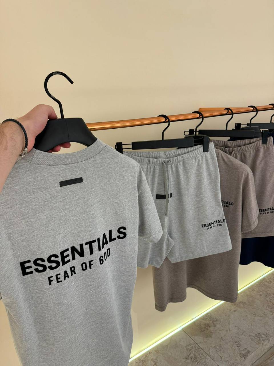 ensemble essentiel
