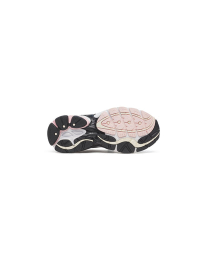 Saucony ProGrid Omni 9 Silver Pink