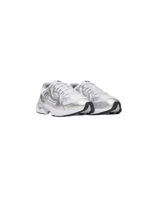 under armour sola